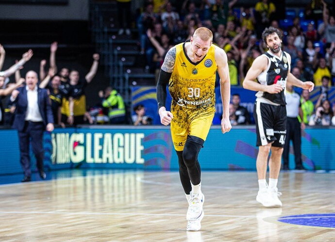 A.White'as surinko 16 naudingumo balų (FIBA Europe nuotr.)