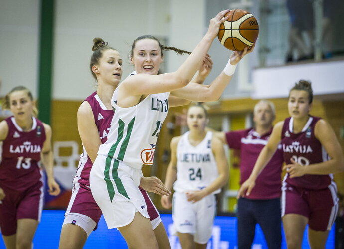 L.Sakevičiūtė pelnė 18 taškų (FIBA nuotr.)