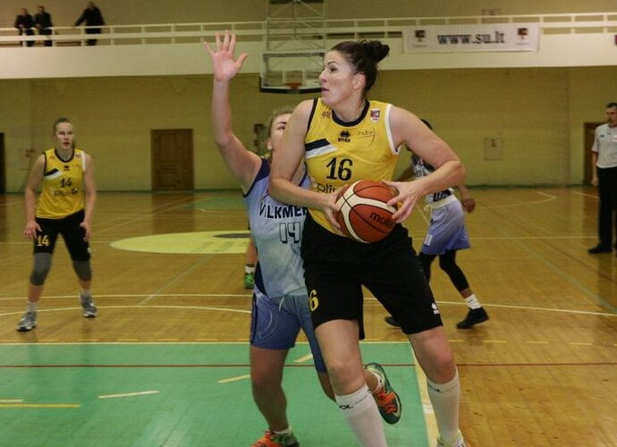 I.Šalkauskė tapo LMKL savaitės krepšininke