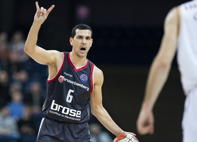 N.Zisis turėtų perimti lietuvio pareigas (FIBA Europe nuotr.)