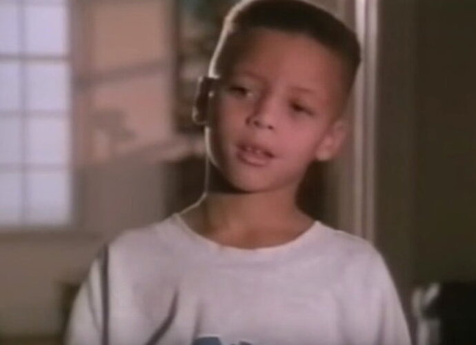 S.Curry filmavosi reklamoje