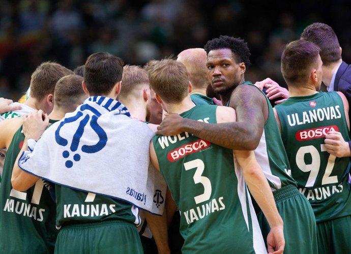 Ar „Žalgiris“ turėtų palikti LKL? (BNS nuotr.)