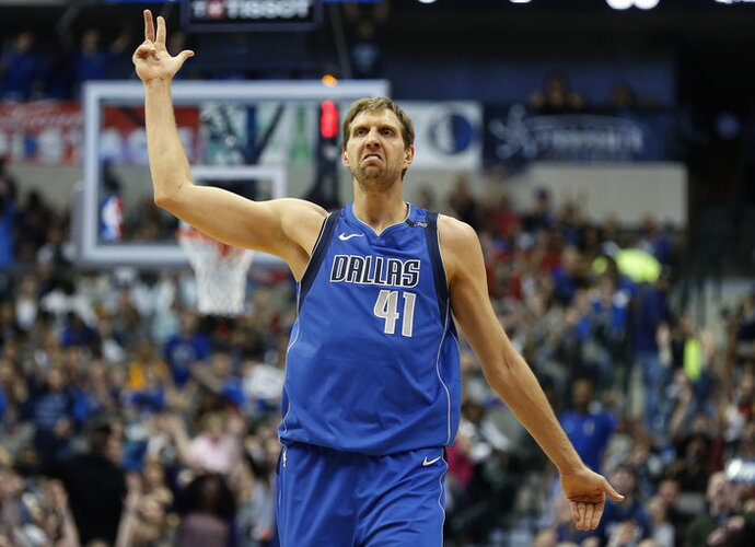 D.Nowitzki nesitraukia (Scanpix nuotr.)