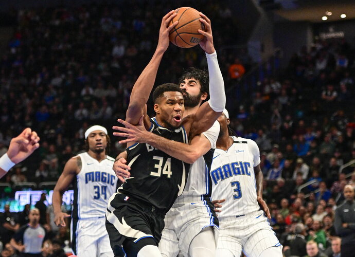 G.Antetokounmpo keliaus į Las Vegasą (Scanpix nuotr.)