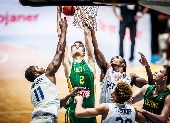 G.Masiulis surinko dvigubą dublį (FIBA Europe nuotr.)