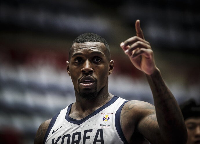 R.Gunas ves Pietų Korėją į priekį (FIBA nuotr.)
