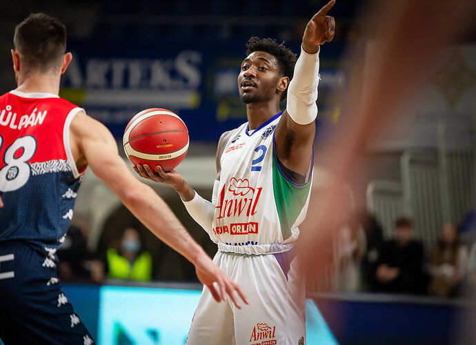 J.Mathewsas domina Eurolygos klubą