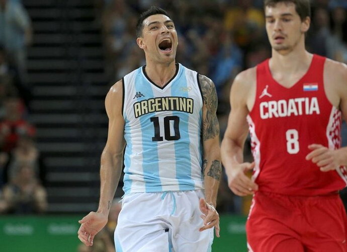 C.Delfino vėl nori žaisti NBA (Scanpix nuotr.)