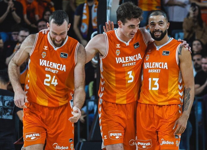 „Valencia“ įveikė čempionus