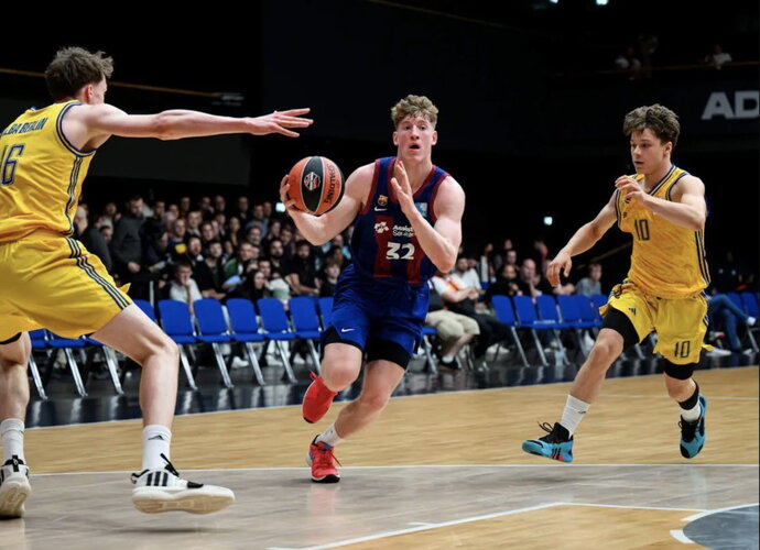K.Jakučionis rinko dviguba dublį (Euroleague.net)