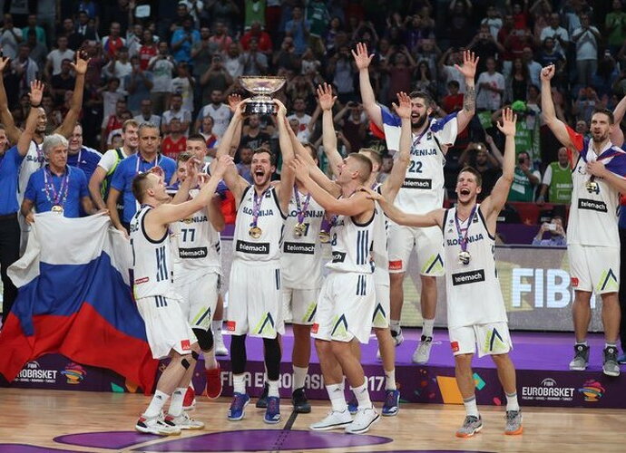 Slovėnai ir serbai sukūrė kaip retą patrauklų finalą (Scanpix nuotr.)