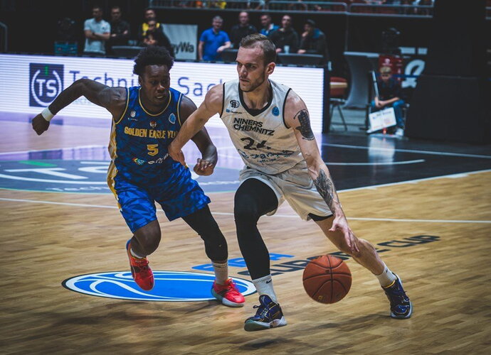A.Velička žaidė trigubo dublio ritmu (FIBA Europe nuotr.)