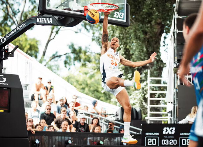 W.de Jongas netaps Europos čempionu (FIBA nuotr.)