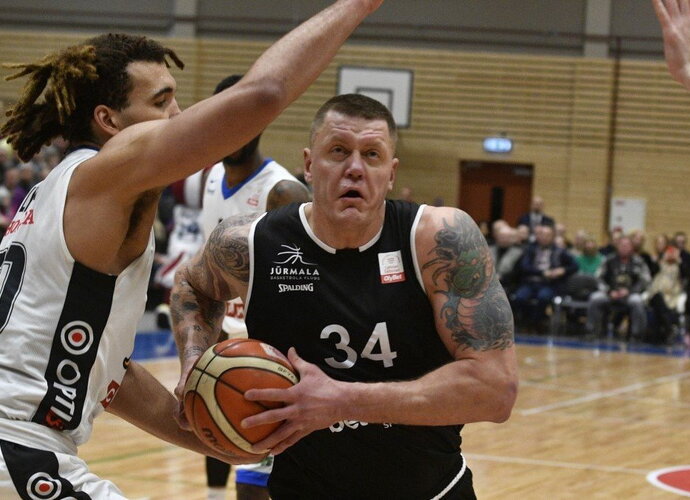 K.Kambala per 19 minučių pelnė 20 taškų