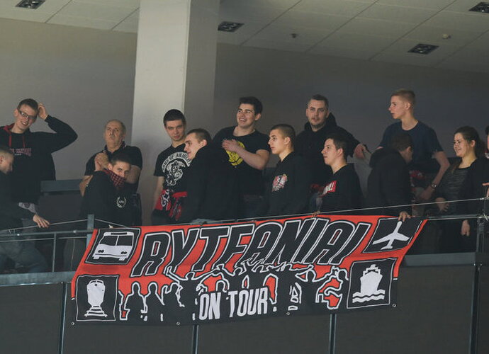 Sirgaliai išplatino savo poziciją (Fotodiena.lt)