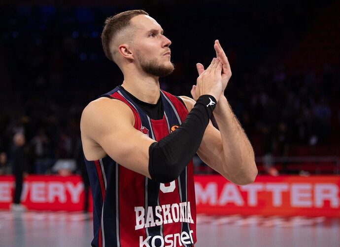 T.Sedekerskis pelnė 2 taškus