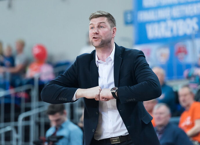 P.Šakinis pirmą kartą treniruos LKL klubą (Dainius Lukšta, NKL)