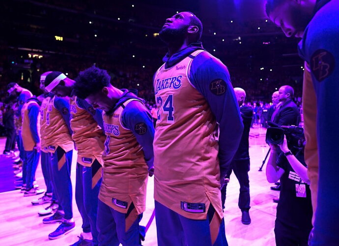 „Lakers“ nariai buvo šoke (Scanpix nuotr.)