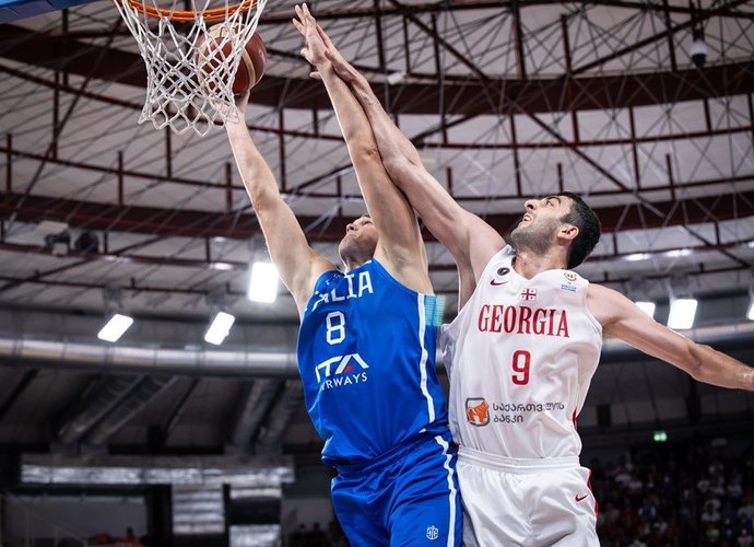 D.Gallinari iškrito ilgam (FIBA Europe nuotr.)