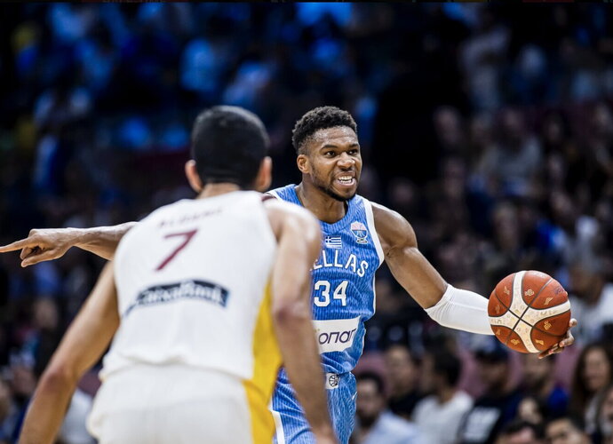 G.Antetokounmpo buvo nesustabdomas (FIBA nuotr.)