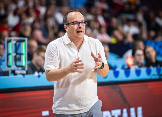 D.Ocampo paliko čekų rinktinę (FIBA nuotr.)