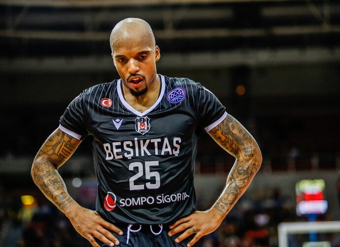 J.Theodore'as žais Rusijoje (FIBA Europe nuotr.)