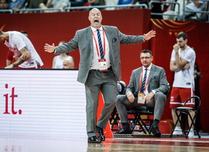 M.Tayloras dėkojo auklėtiniams (FIBA nuotr.)