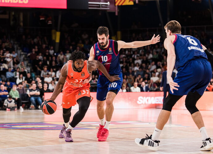 S.Ojeleye gali keltis į Barseloną (Scanpix nuotr.)