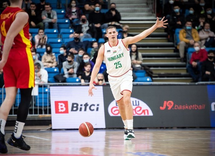 B.Varadi pelnė 3 taškus (FIBA Europe nuotr.)