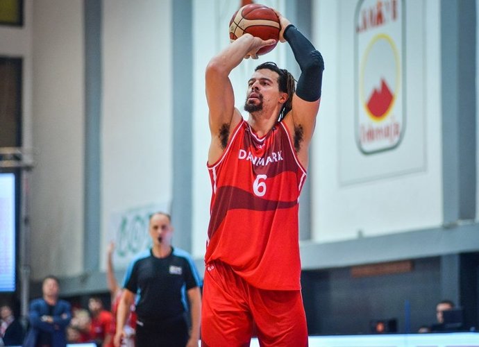 J.Zahore surinko dvigubą dublį (FIBA Europe nuotr.)