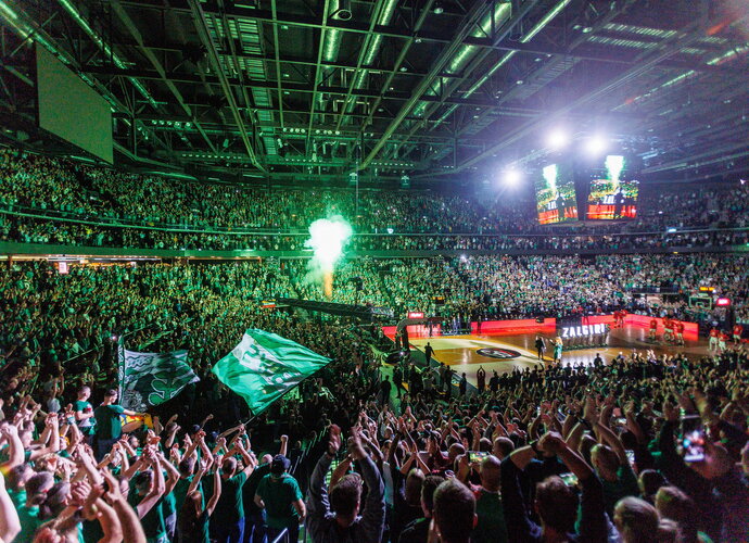 „Žalgirio“ arena išparduota trečią kartą paeiliui (BNS nuotr.)
