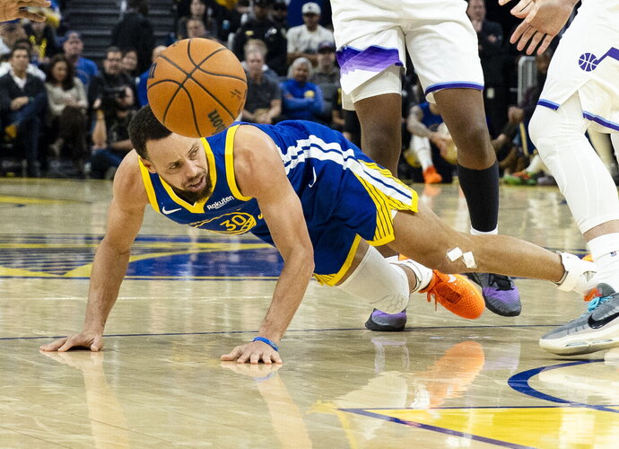 S.Curry pelnė 31 tašką (Scanpix nuotr.)