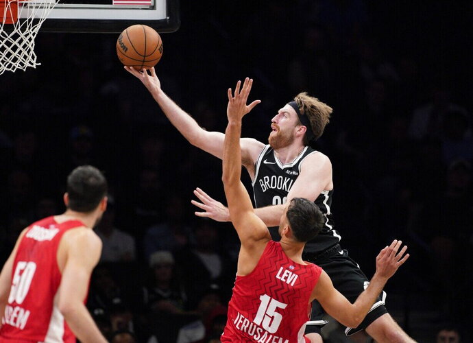 D.Timme'as gavo „Lakers“ šansą (Scanpix nuotr.)