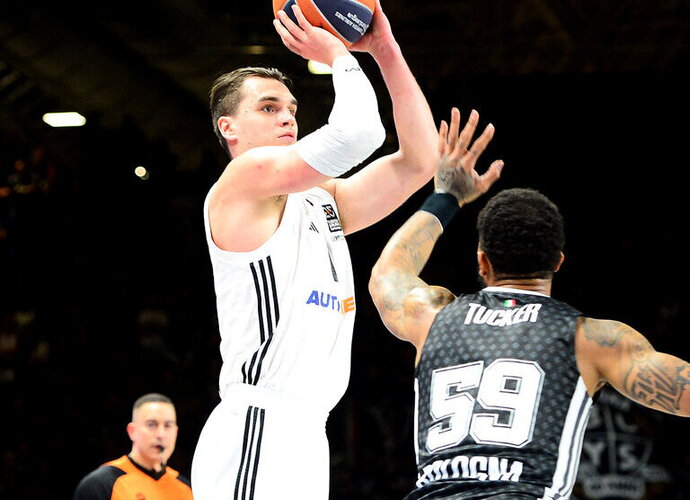 M.Hezonja pelnė 10 taškų