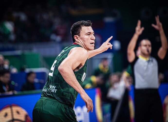 F.Cruzas vėl pasirengęs vesti meksikiečius į priekį (FIBA nuotr.)
