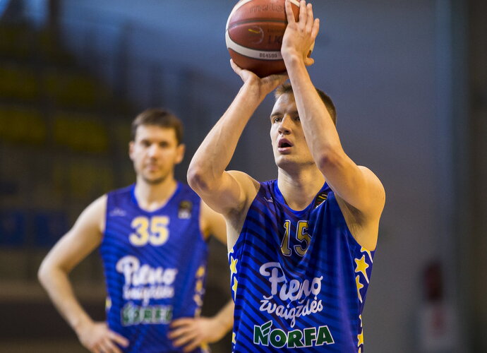 K.Giedraitis žaidė karjeros rungtynes (BNS nuotr.)