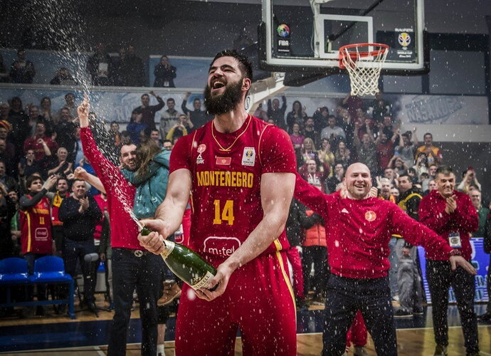Juodkalniečiai atsilaikė dramatiškame trileryje (FIBA Europe nuotr.)