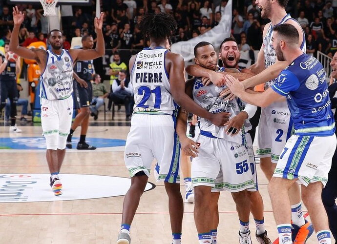 „Dinamo“ egzaminuos „Lietkabelį“