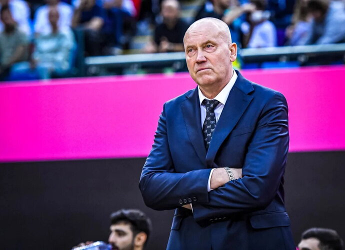 R.Kurtinaitis lieka be pergalių (FIBA nuotr.)