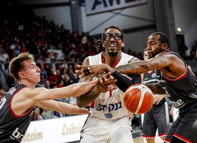 Vargu, ar prieš dešimtmetį A.Kulboka tikėjosi ant parketo varžytis su A.Stoudemire'u (FIBA nuotr.)