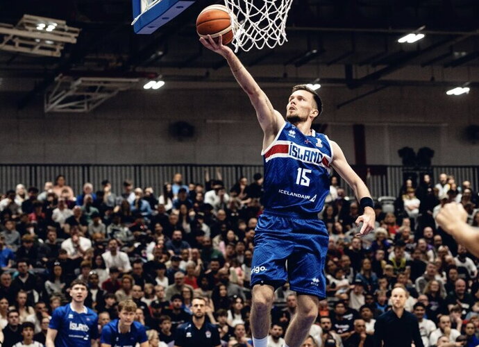 Islandai pasirodymą tęs (FIBA nuotr.)