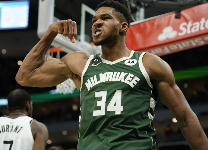 G.Antetokounmpo buvo sunkiai sulaikomas (Scanpix nuotr.)
