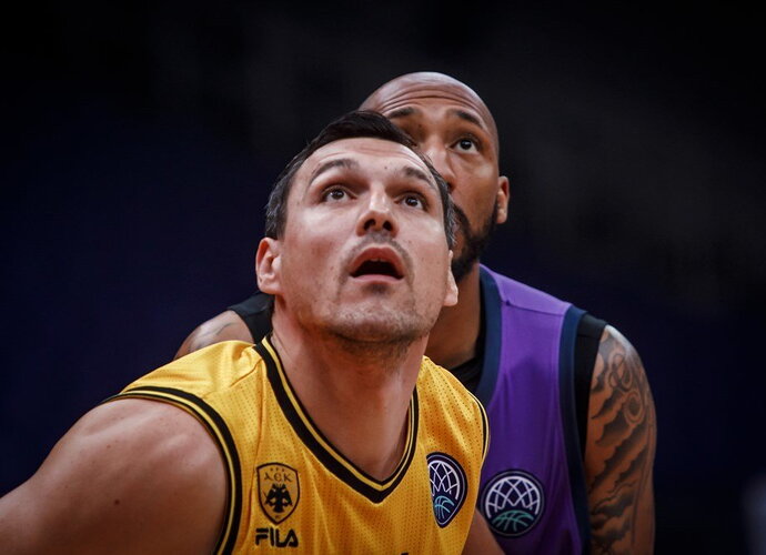 J.Mačiulis laidė tolimas bombas (FIBA nuotr.)