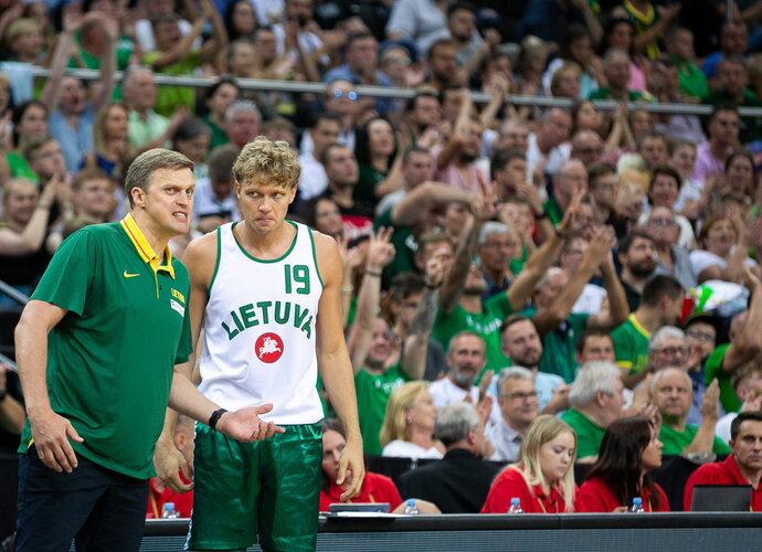 M.Kuzminskas praleis mačą su suomiais (BNS nuotr.)