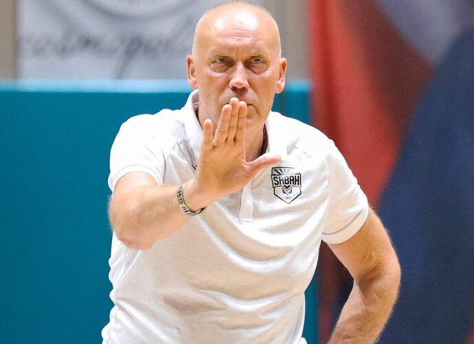 R.Kurtinaitis perima rinktinės vairą
