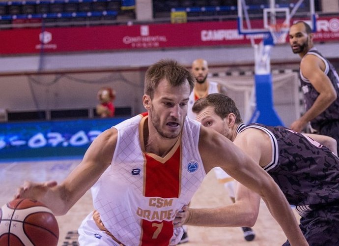 A.Valeika buvo arti dvigubo dublio (FIBA Europe nuotr.)