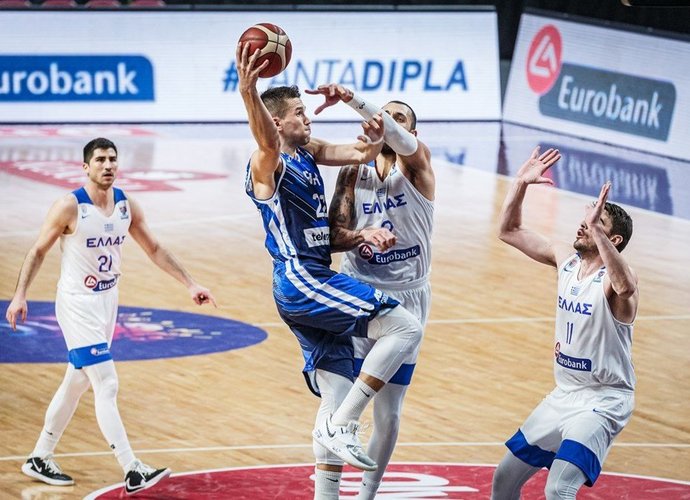 E.Sulejmanovičius buvo nesulaikomas (FIBA nuotr.)