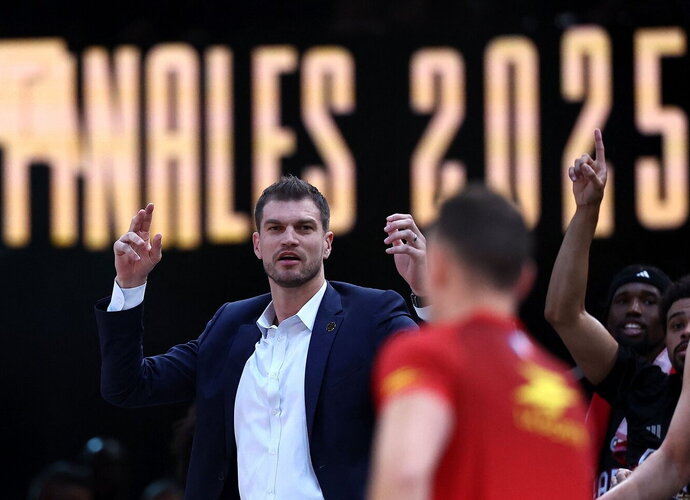 T.Splitteris treniruos NBA klubą (Scanpix nuotr.)