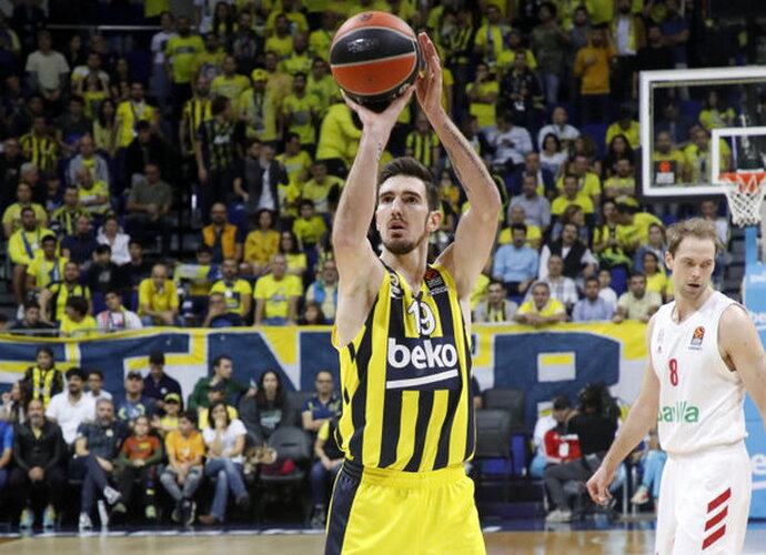 N.De Colo pelnė 12 taškų (Scanpix nuotr.)