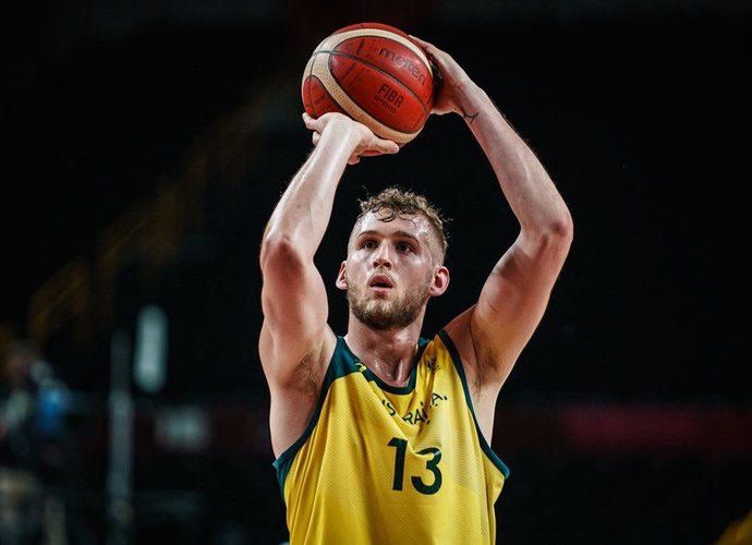 Australai finišavo pergalingai (FIBA nuotr.)